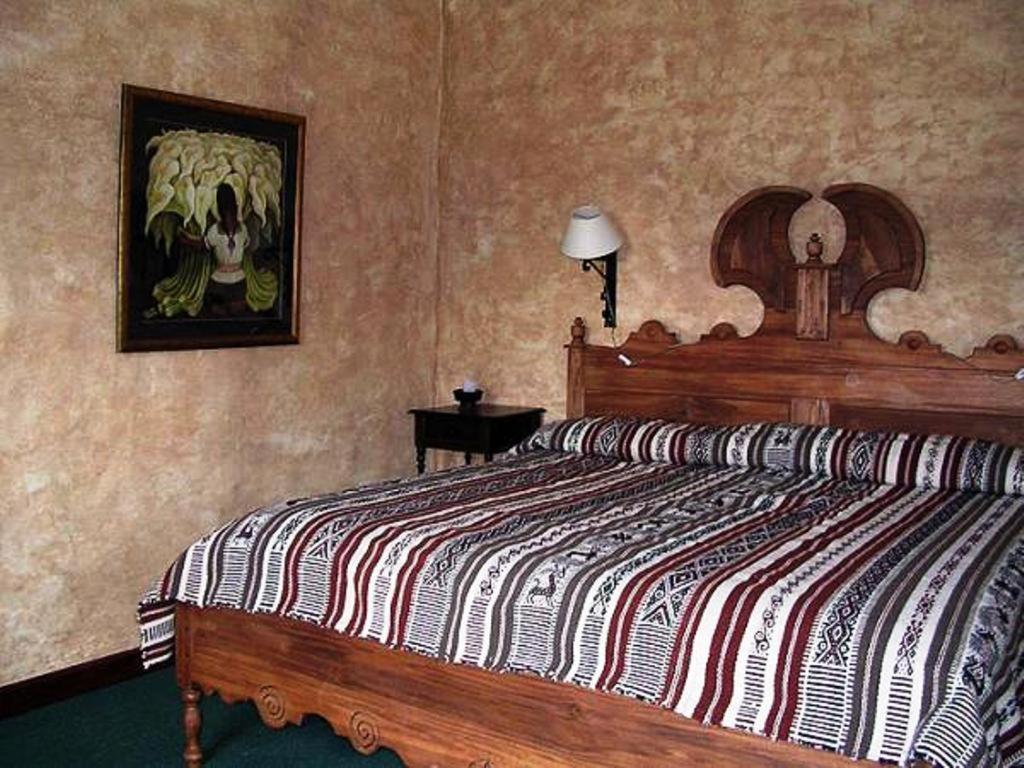 Las Palmeras Inn オタバロ 部屋 写真